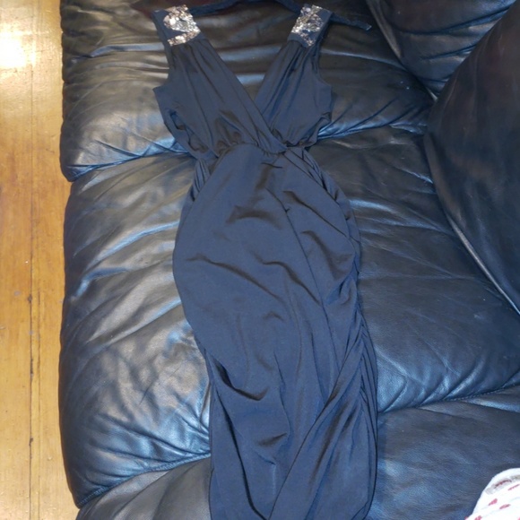 Cutout black evening dress - Picture 2 of 4